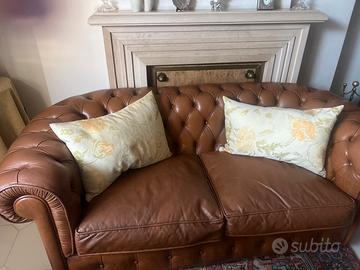 Divani  Chesterfield in pelle