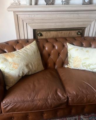 Divani  Chesterfield in pelle