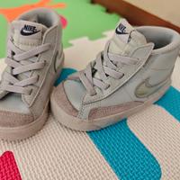 Scarpe basket Nike 22
