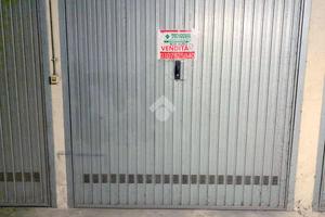 AUTORIMESSA A LUMEZZANE