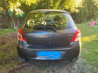 Toyota yaris sol 1.0  benzina 