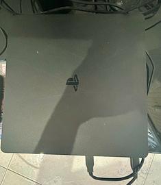 PlayStation 4 Slim + accessori