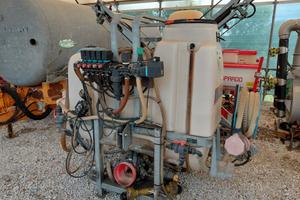 Irroratrice botte per trattamenti