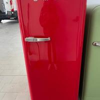 Frigorifero Smeg rosso vintage