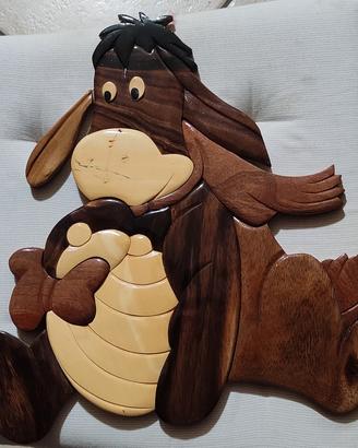 immagine asinello di Winnie de Pooh in legno 