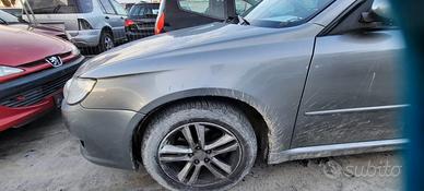 SUBARU LEGACY STATION WAGON 2015 - PARAFANGO SINIS