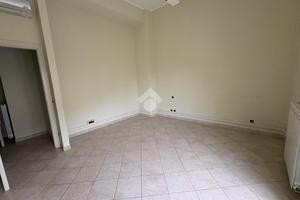 5 LOCALI A LAMEZIA TERME