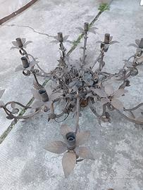 lampadario in ferro battuto 