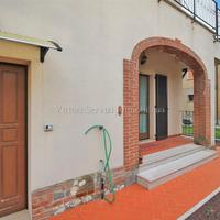 Torrita di Siena (SI), appartamento con ingresso e