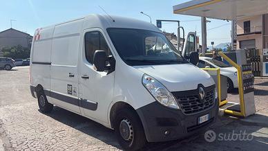 Renault master