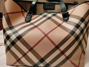 borsa Burberry modello carter tote 
