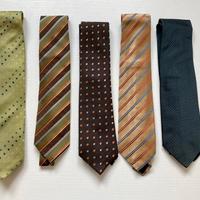 Set di cravatte di seta
