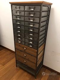 mobile industrial come nuovo