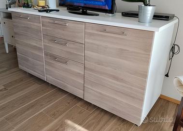 Credenza