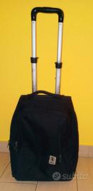 zaino trolley Invicta+ cancelleria regalata