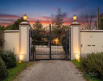Villa di 380 m² con più di 5 locali a Campagnano d