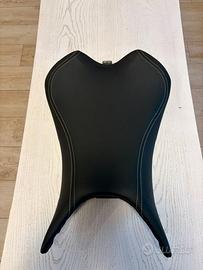 Sella Triumph StreetTriple RS/R 2024