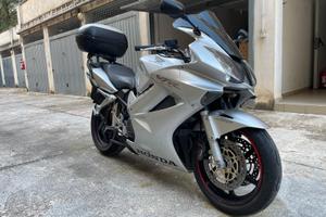 Honda VFR 800 - 2004