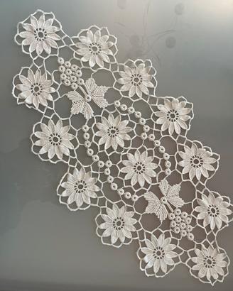 Centrotavola artigianale Pizzo Rumeno - 80x40 cm