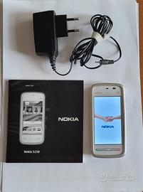Nokia  Navi 5230  perfettamente funzionante 