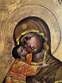Icona russa con Madonna di Vladimir