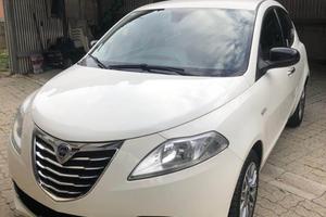Lancia Y diesel 2011