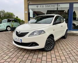 LANCIA Ypsilon 1.0 FireFly 70CV S&S Hybrid Plati