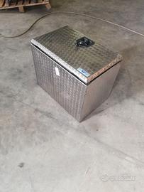 Cassetto porta attrezzi