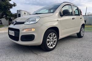 Fiat Panda 0.9 TwinAir Turbo Natural Power Lounge