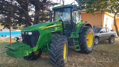 John Deere 7720