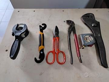 6 attrezzi per idraulico