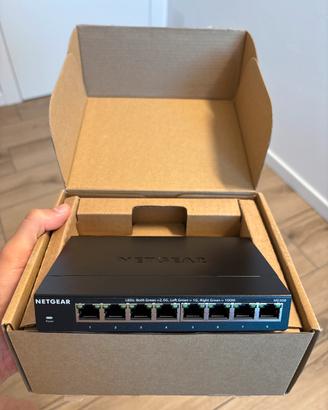 NETGEAR Switch 2,5Gb 8 Porte