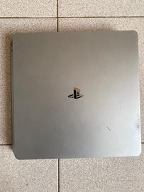 Playstation 4 slim silver