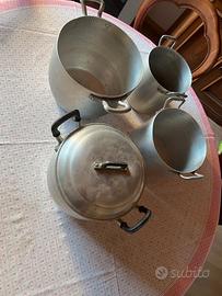 Set Pentole Vintage --- in Alluminio ---