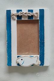 Cornice portafoto a righe blu e bianche