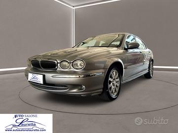 Jaguar X-Type 2.5 V6 24V cat Executive