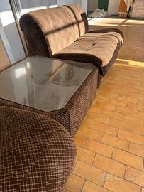 poltrone quattro con tavolino abbinato