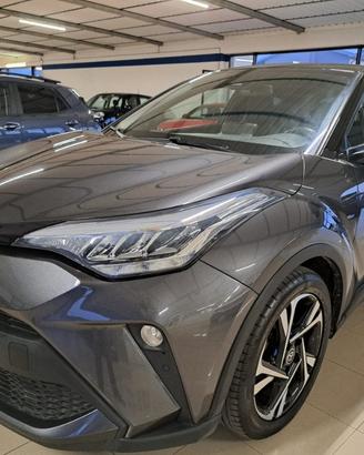 TOYOTA C-HR (2016-2023) - C-HR 2.0 Hybrid E-CVT Tr