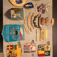 Lotto Esercito -crest, fregi, placche e distintivi