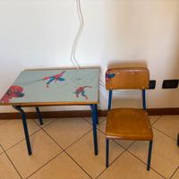 Tavolino x bambini  dimensioni asilo Spiderman