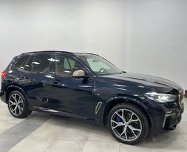 BMW X5 M 50d 7posti possibilità noleggio no scorin