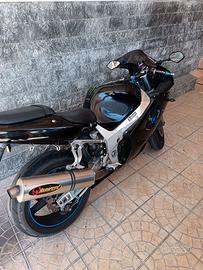 Gsx r 600