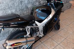Gsx r 600