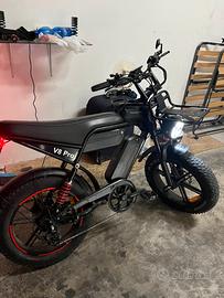 BICI ELETTRICA V8 PRO