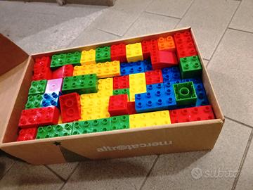 mattoncini grandi colorati simili ai Lego Duplo +