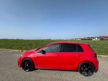 Volkswagen Golf GTI 2.0 TSI Performance 245cv DSG