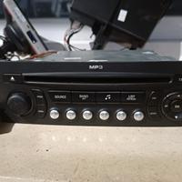 autoradio e GPS navigatore 