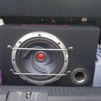 Subwoofer e amplificatore 