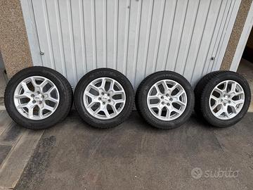 4 Cerchi in lega del 17 con gomme invernali