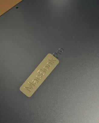 MCBOOK PRO M3 14”